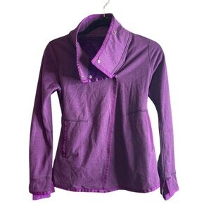 Ivivva  girls by Lululemon size 10 asymmetrical fleece purple jacket